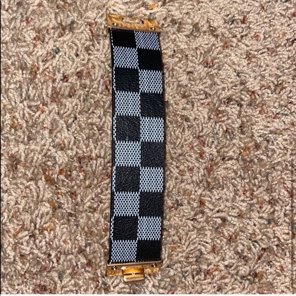 Checkered pleather bracelet - Picture 4 of 6